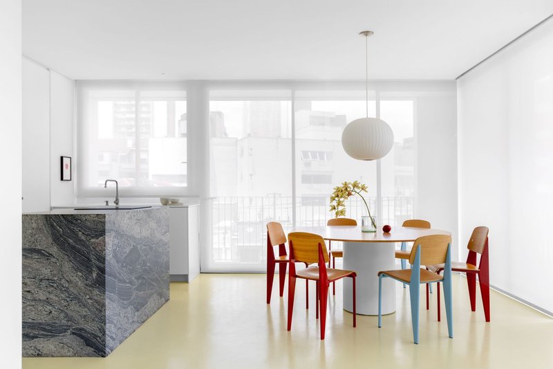 Apartamento Piracema / Nommo Arquitetos + BOSCARDIN CORSI - Fotografia de Interiores, Cozinha, Madeira, Mesa, Cadeira
