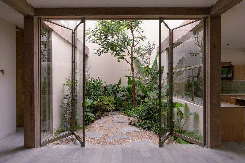 Paseo House of Cantera / Antumbra estudio - Image 3 of 22