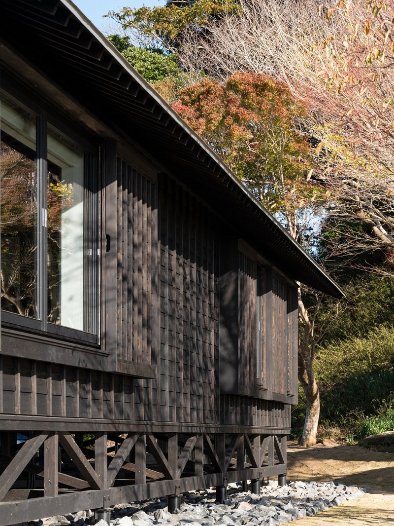 Residência Boso / Kenichi Teramoto / office of Teramoto - Fotografia de Exterior, Madeira, Porta