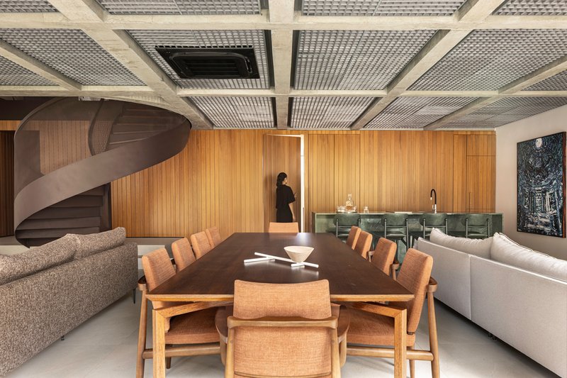 Apartamento Moiré / CODA Arquitetura - Fotografia de Interiores, Sala de Estar, Madeira, Mesa, Cadeira
