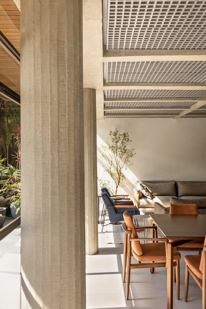 Apartamento Moiré / CODA Arquitetura - Fotografia de Interiores, Madeira, Cadeira