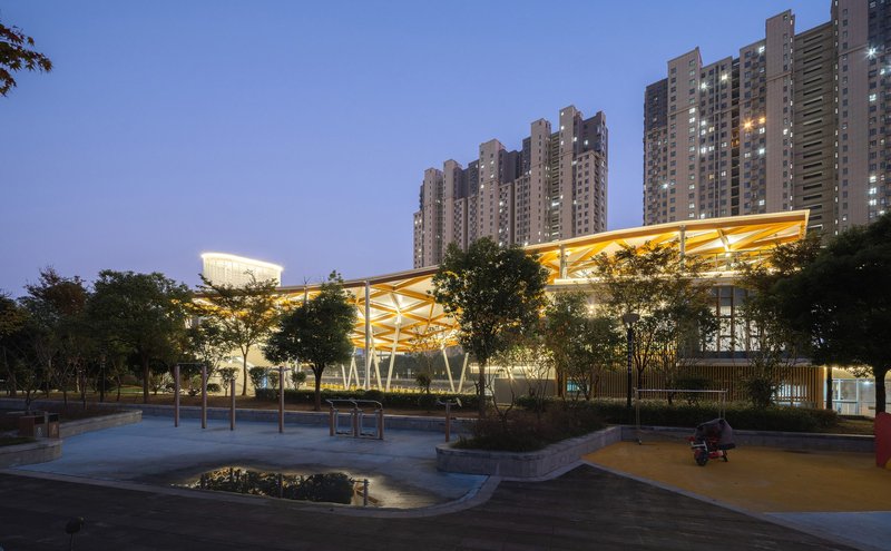 The Canopy Pavilion by the Canal